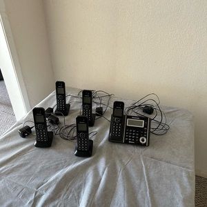 Panasonic landline phones set of 5